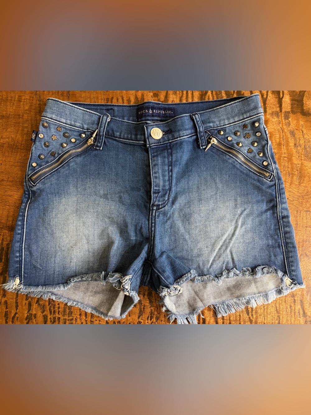 Rock & Republic Pixie Studded Denim Cutoff Shorts Size 8